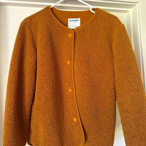 Beautiful mustard colored sweater from Old Navy. The perfect coat for spring!